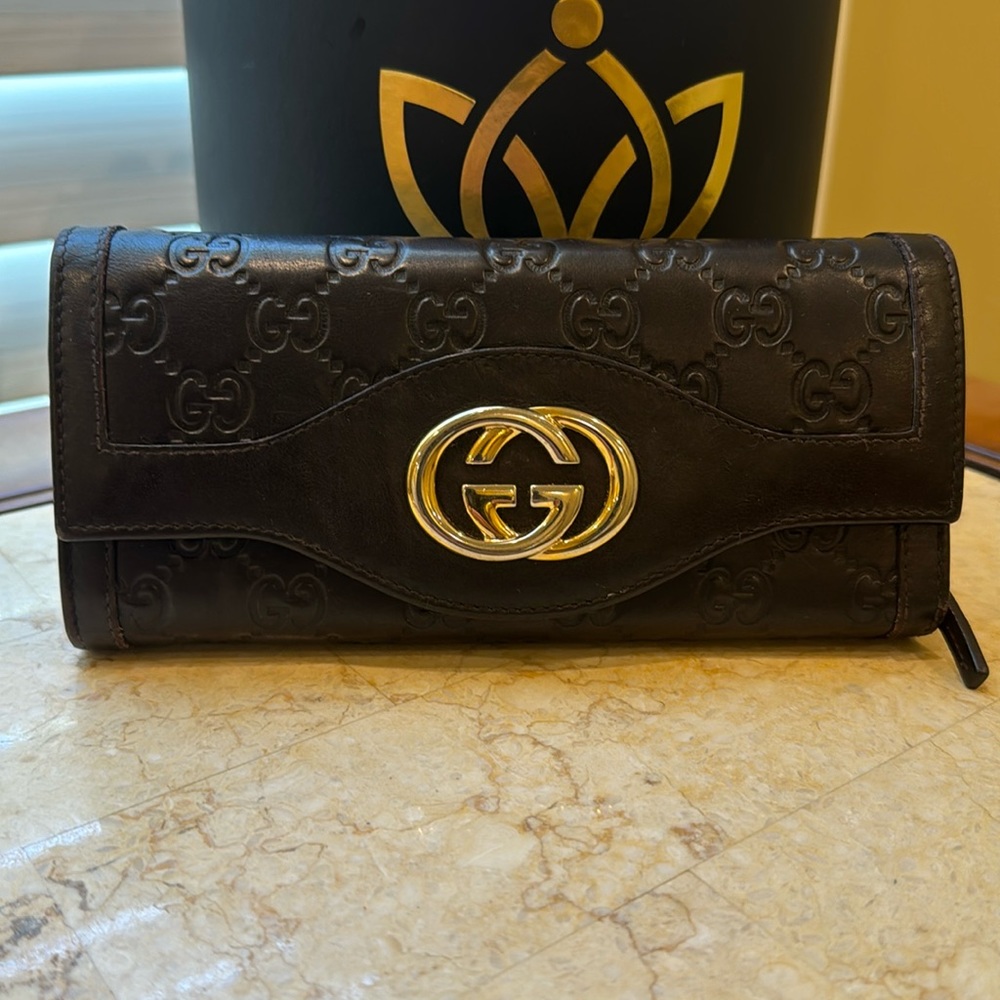 Authentic Gucci Guccissima Leather Sukey Wallet